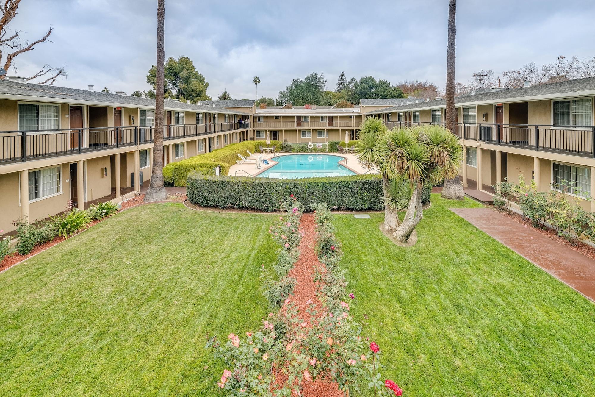 Rose Garden Inn - San Jose Airport Exterior photo